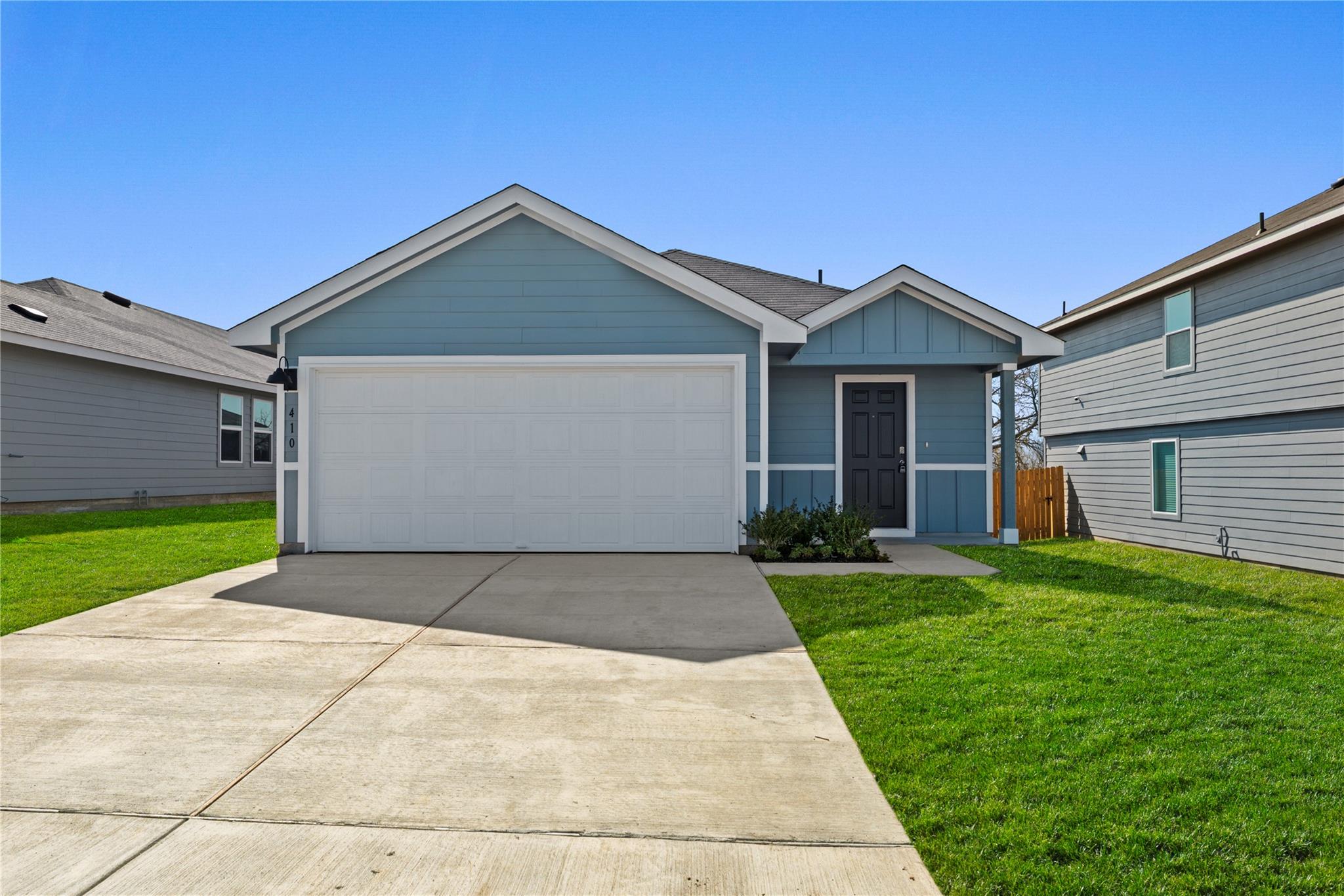 410 Wild Goose Drive Luling TX 78648