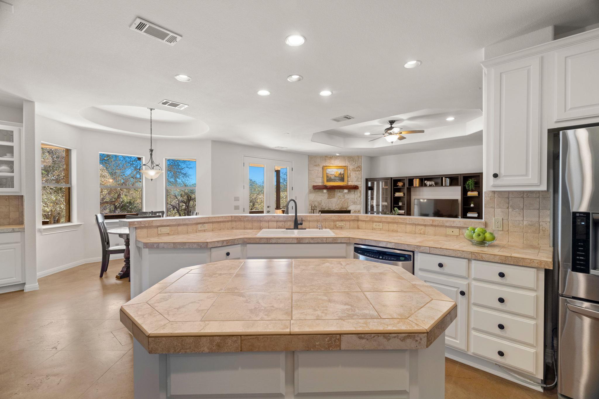 1426 Shelton Ranch Road Dripping Springs TX 78620