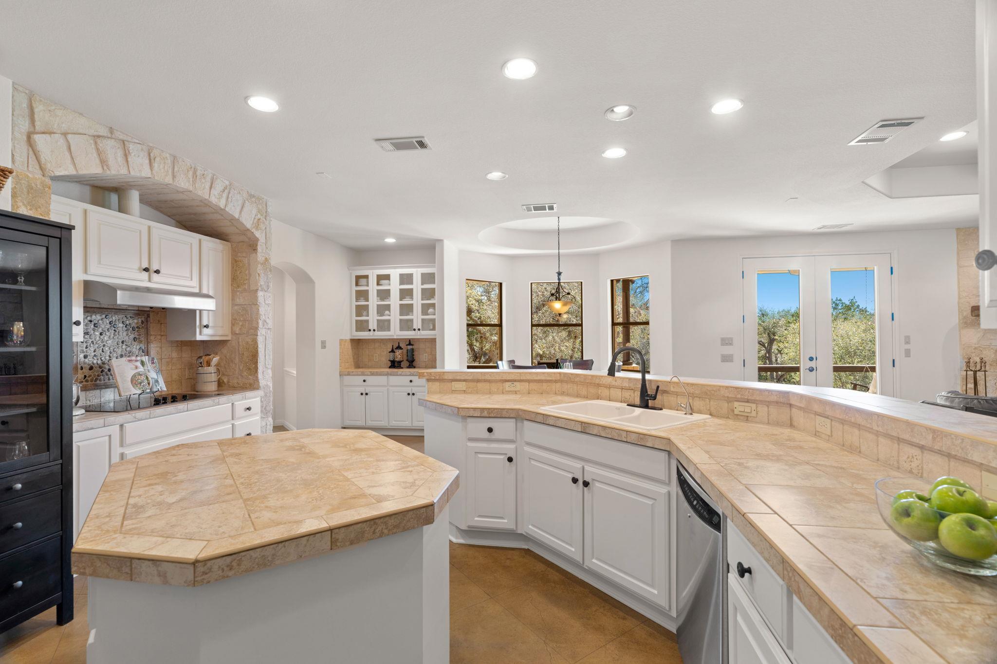 1426 Shelton Ranch Road Dripping Springs TX 78620