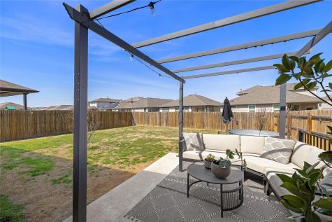 219 Greens Bayou Trail Hutto TX 78634