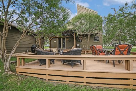 424 Bedford Drive Spicewood TX 78669