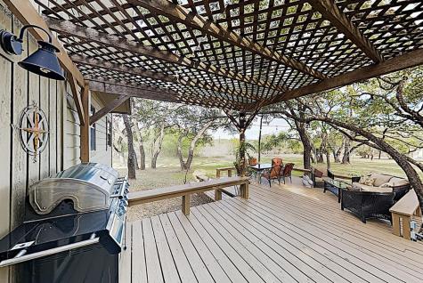 424 Bedford Drive Spicewood TX 78669