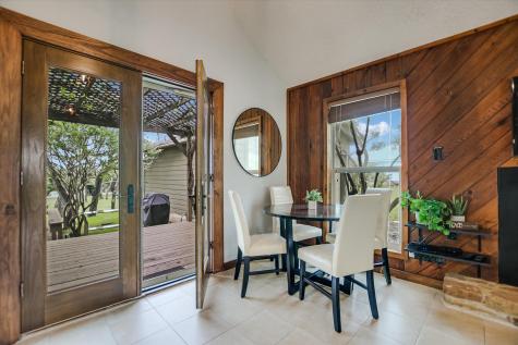 424 Bedford Drive Spicewood TX 78669