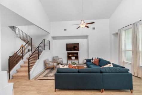 10809 Charger Way Manor TX 78653