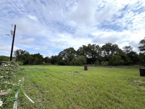 298 Jenkins Road Cedar Creek TX 78612