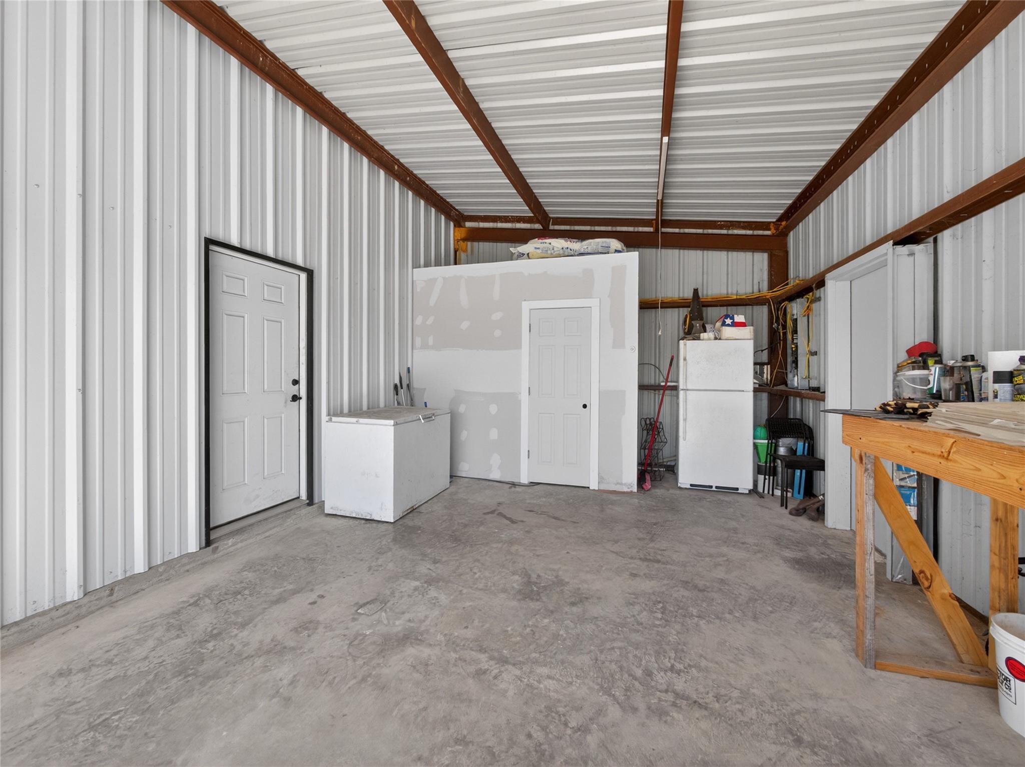 411 Avila Lane Briggs TX 78608