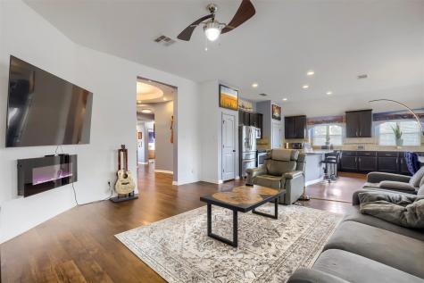 101 Lightcliff Street Hutto TX 78634