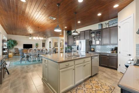 207 Emeralds Drive Burnet TX 78611