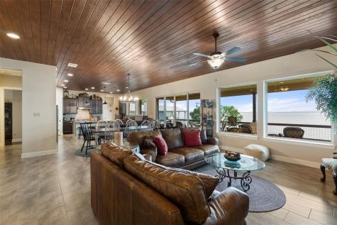 207 Emeralds Drive Burnet TX 78611
