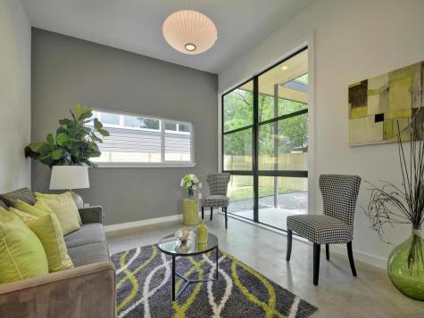 2103 E 14th Street Austin TX 78702