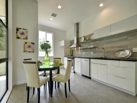 2103 E 14th Street Austin TX 78702