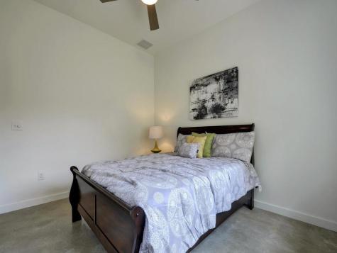 2103 E 14th Street Austin TX 78702