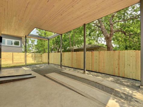 2103 E 14th Street Austin TX 78702