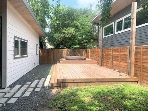 2103 E 14th Street Austin TX 78702