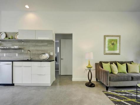 2103 E 14th Street Austin TX 78702