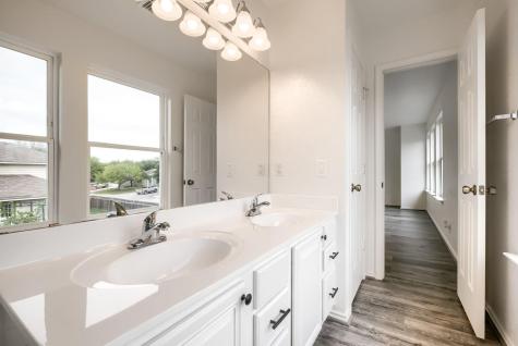 381 Scenic Meadow New Braunfels TX 78130