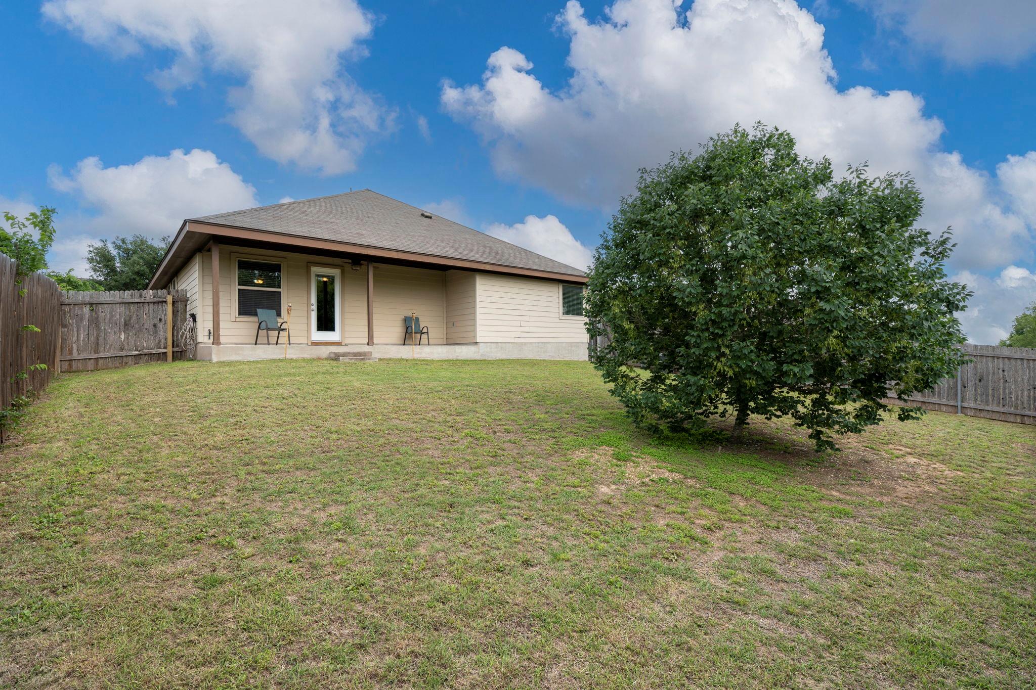 499 Eagle Brook Lane Buda TX 78610