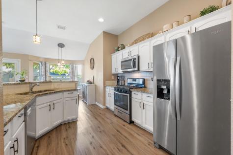 303 Mccoy Lane Hutto TX 78634