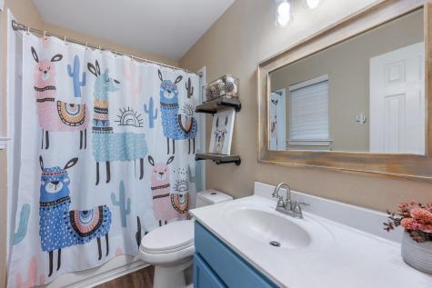 303 Mccoy Lane Hutto TX 78634