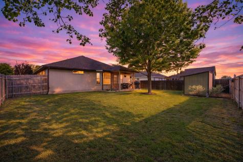 303 Mccoy Lane Hutto TX 78634