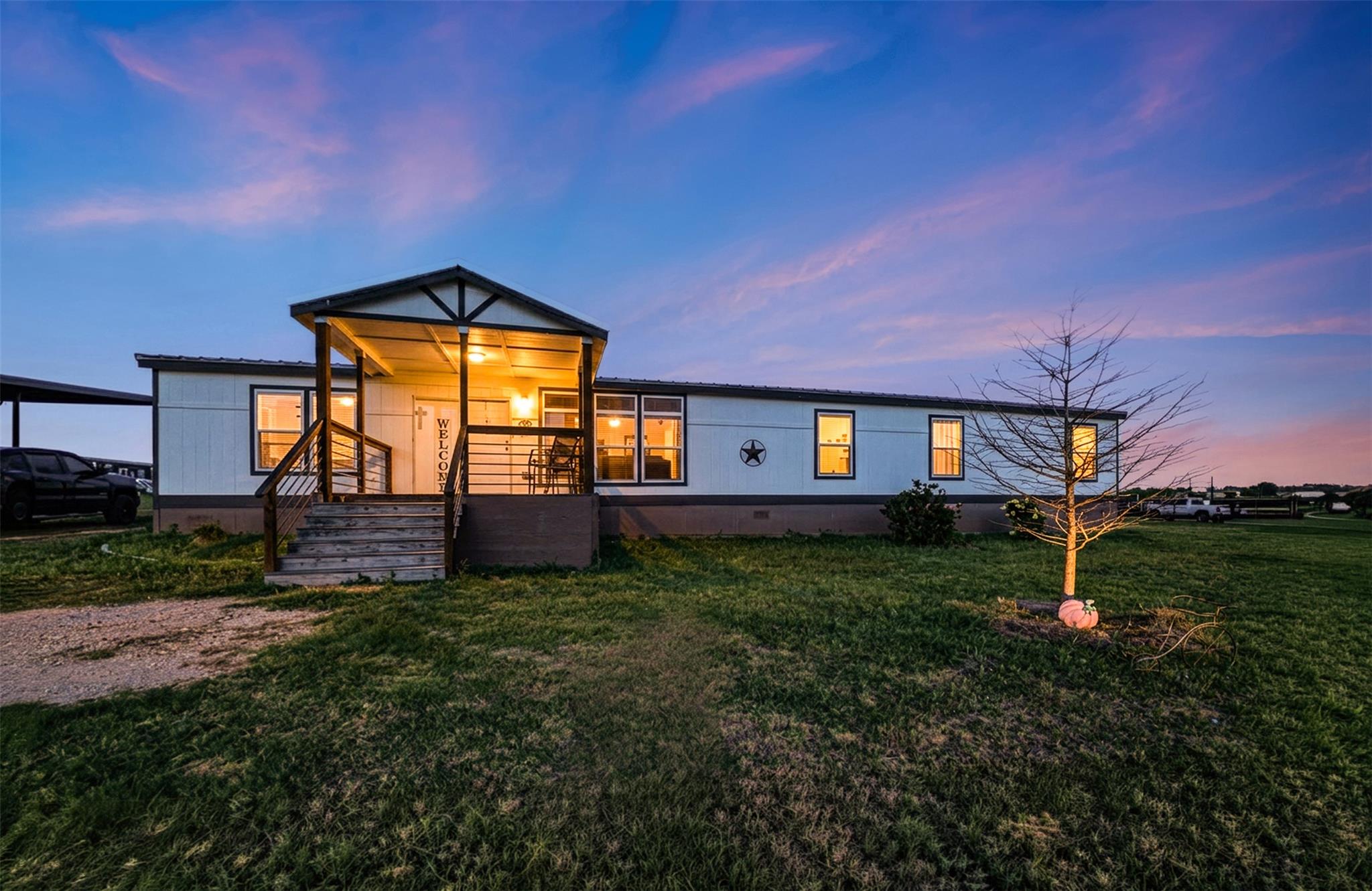 2493 County Road 464 Elgin TX 78621