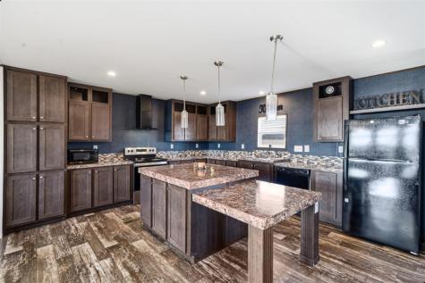 2493 County Road 464 Elgin TX 78621
