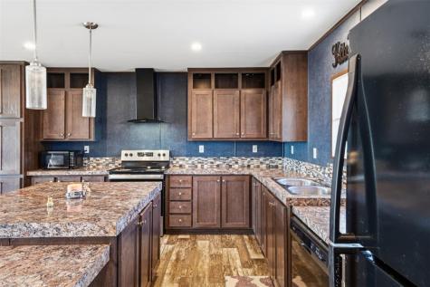 2493 County Road 464 Elgin TX 78621