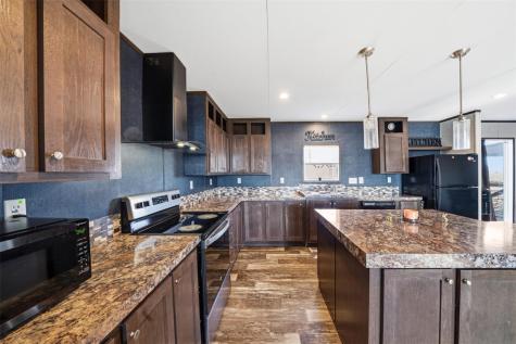 2493 County Road 464 Elgin TX 78621