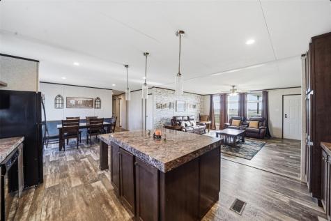 2493 County Road 464 Elgin TX 78621
