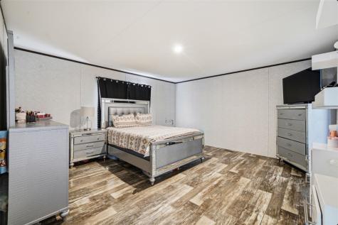 2493 County Road 464 Elgin TX 78621