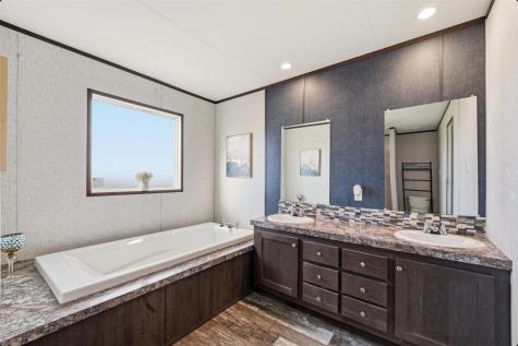 2493 County Road 464 Elgin TX 78621