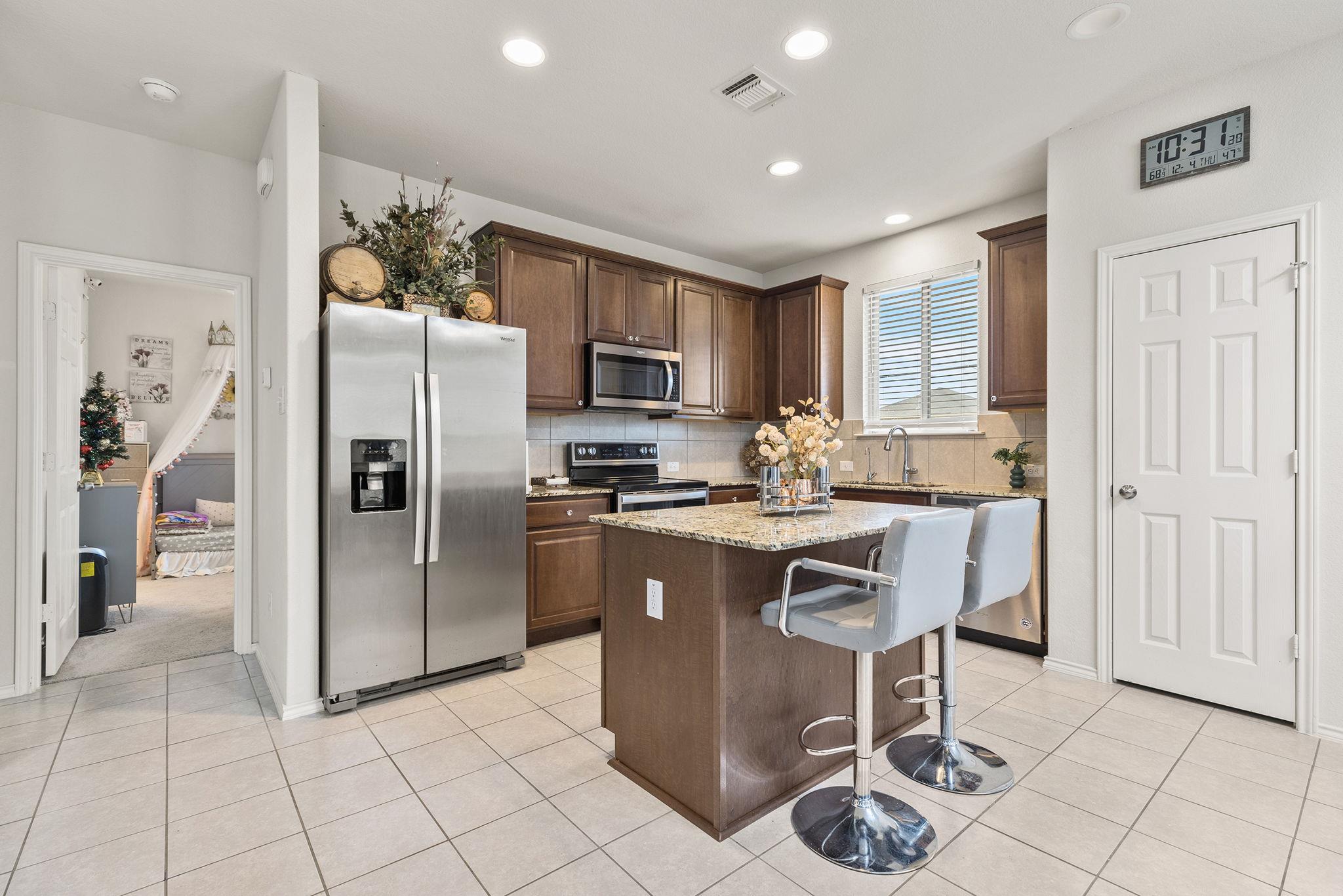 209 Ibis Falls Loop Jarrell TX 76537