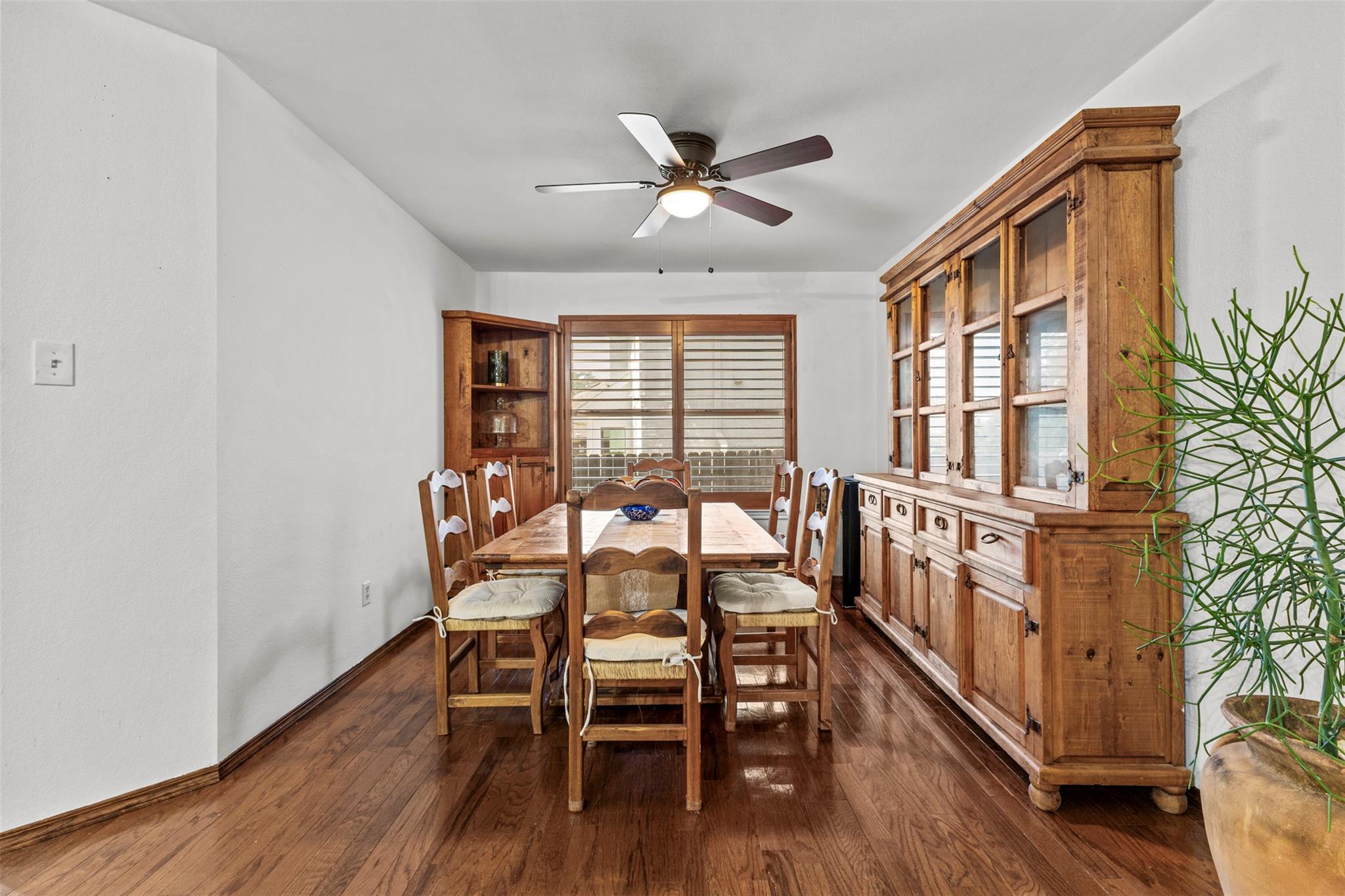7513 Vol Walker Drive Austin TX 78749