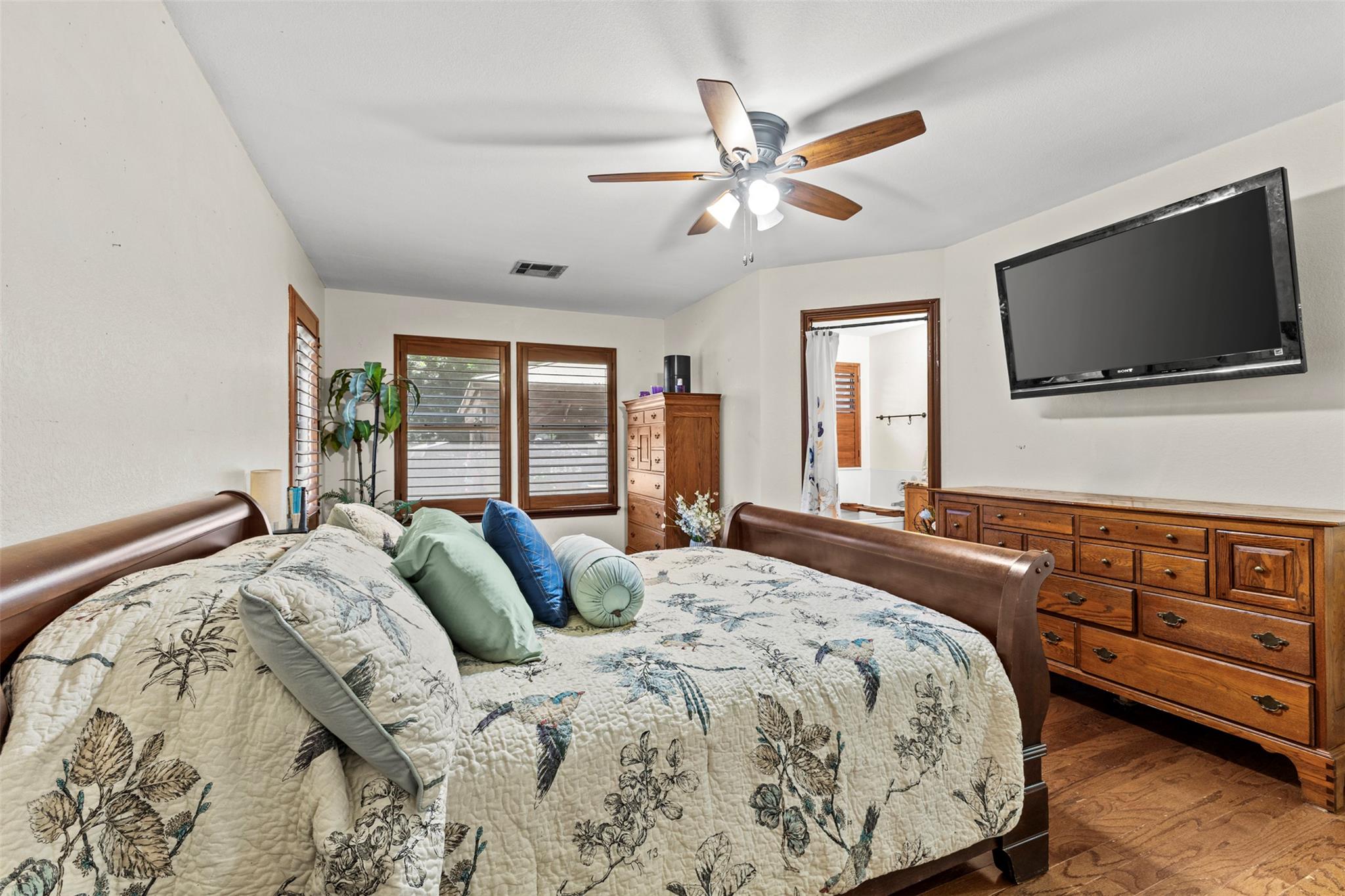 7513 Vol Walker Drive Austin TX 78749