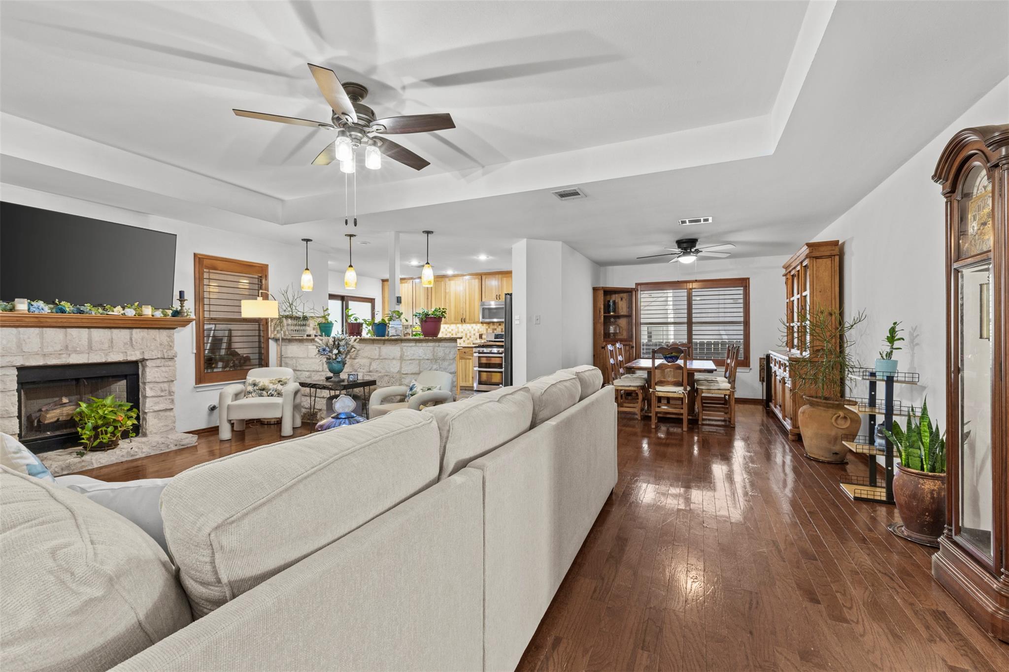 7513 Vol Walker Drive Austin TX 78749