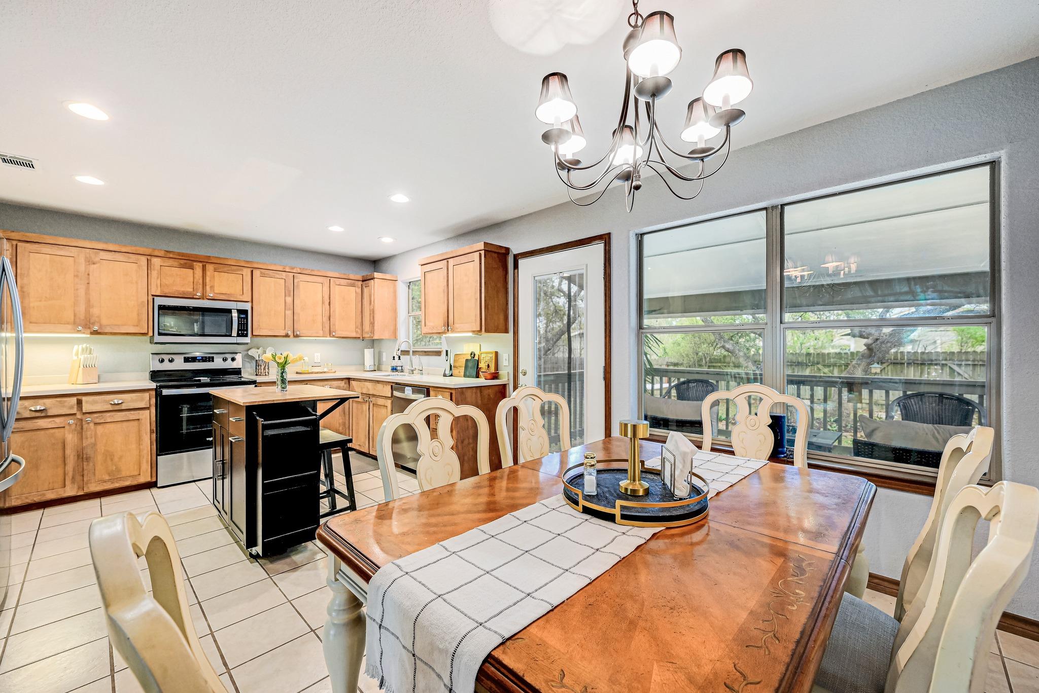 55 Champion Circle Wimberley TX 78676