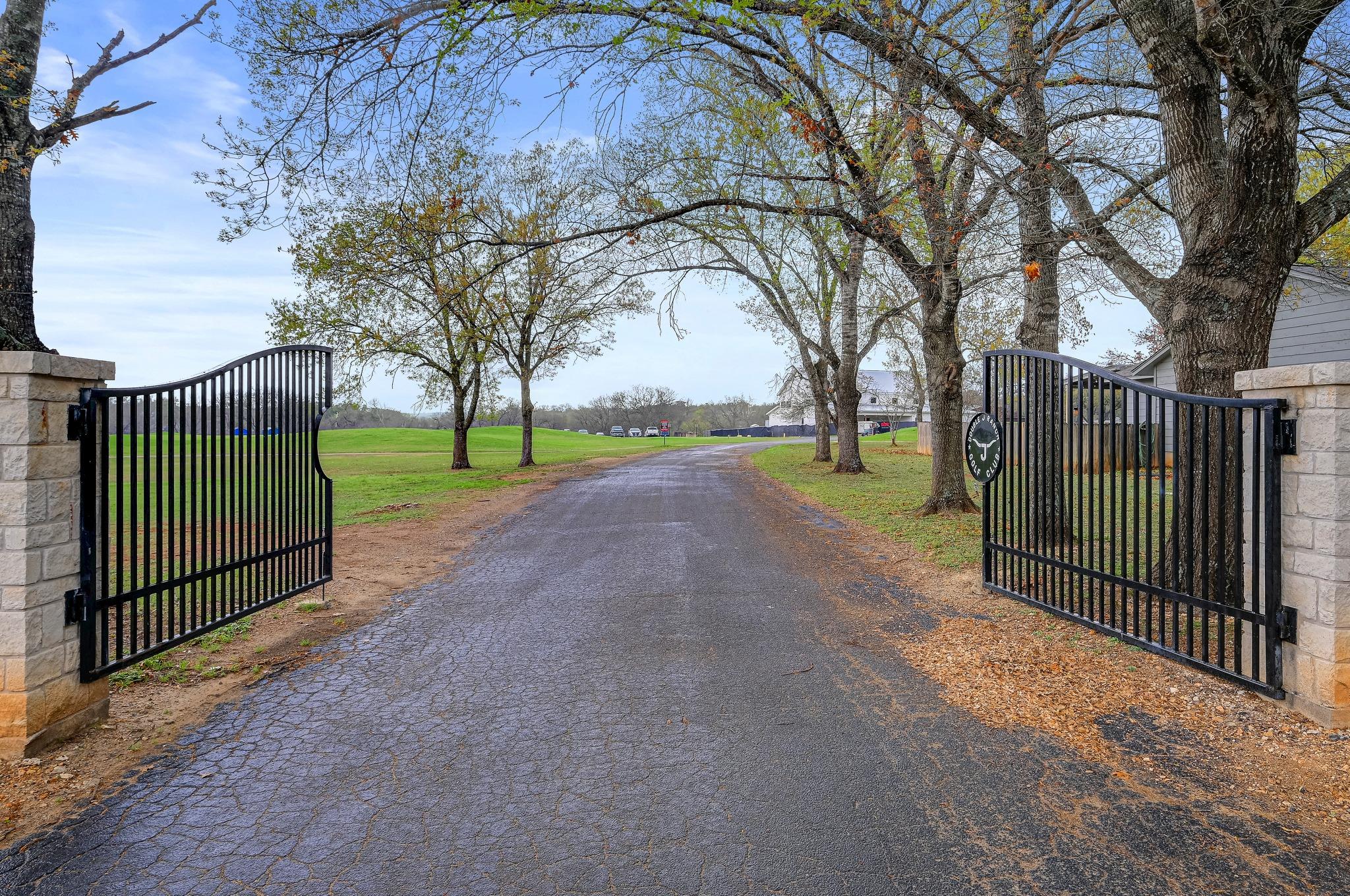 55 Champion Circle Wimberley TX 78676