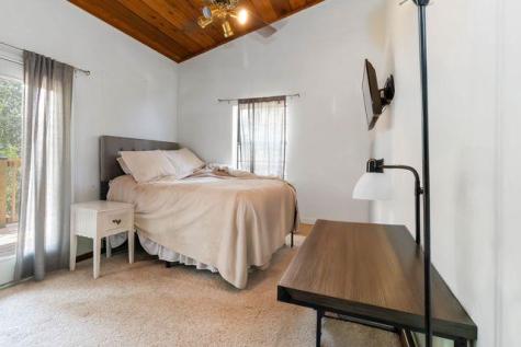 214 Laura Lane Bastrop TX 78602