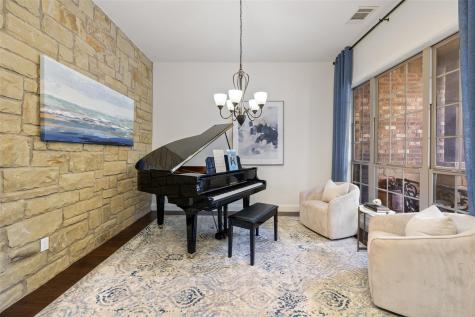 8700 Flycatcher Court Austin TX 78738