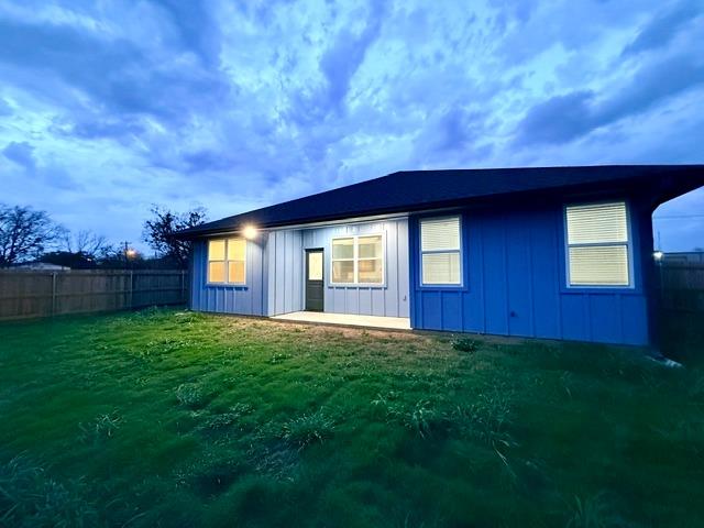 221 Hester Street Lexington TX 78947