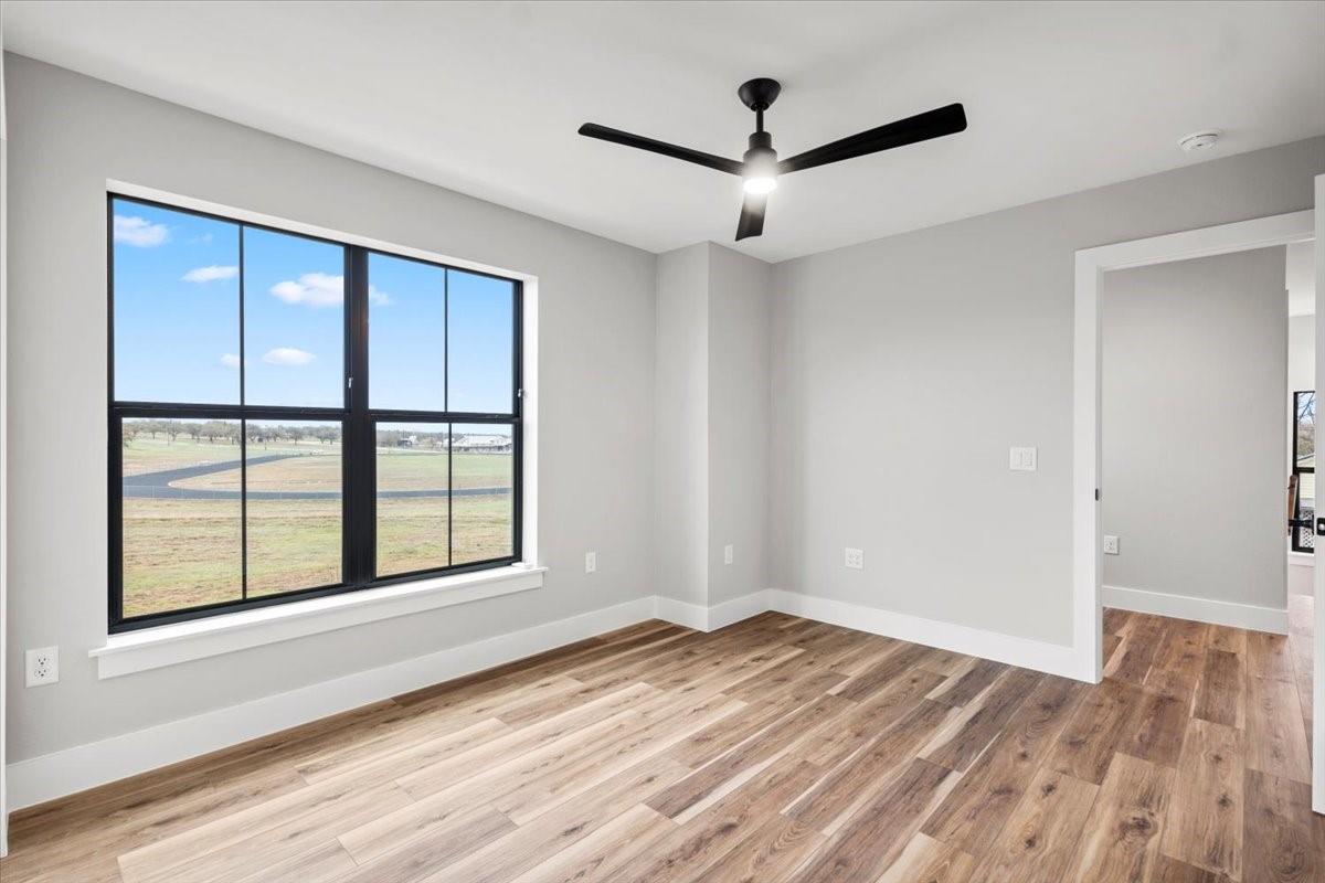 203 N Avenue J Johnson City TX 78636