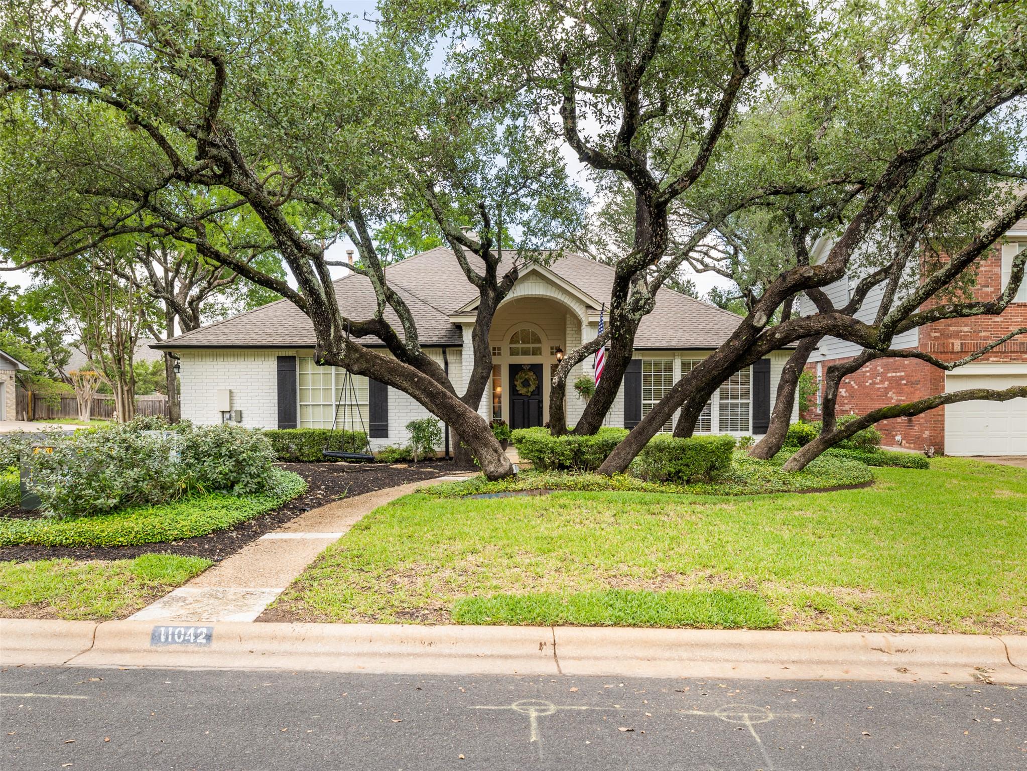 11042 Crossland Drive Austin TX 78726