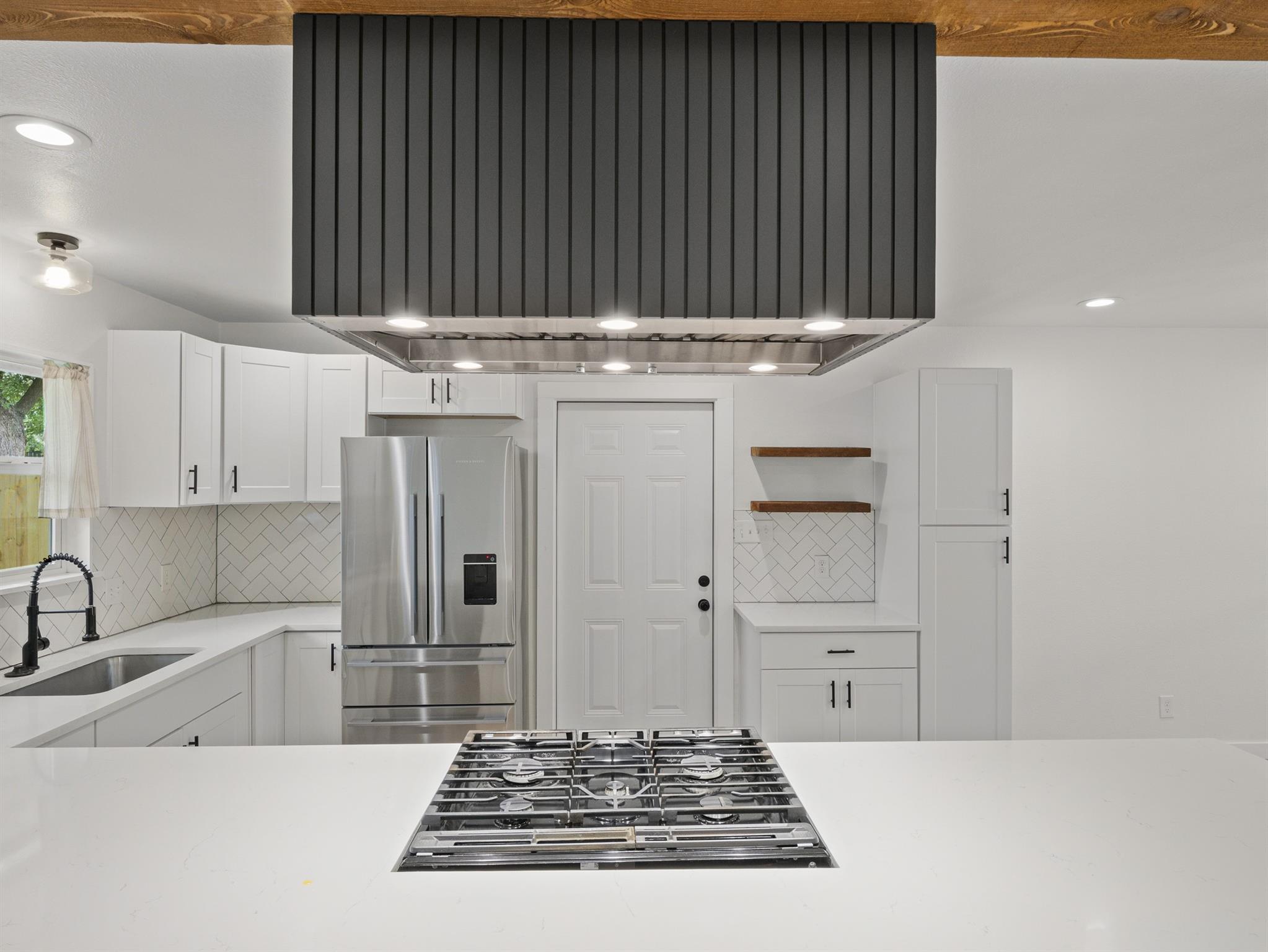 9204 Collinfield Drive Austin TX 78758