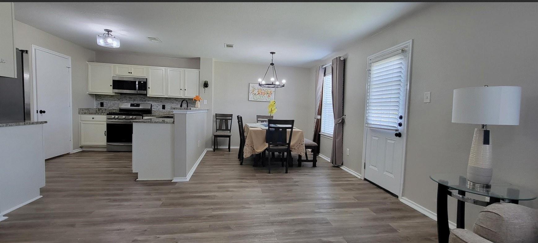 6908 Campina Crossing Del Valle TX 78617