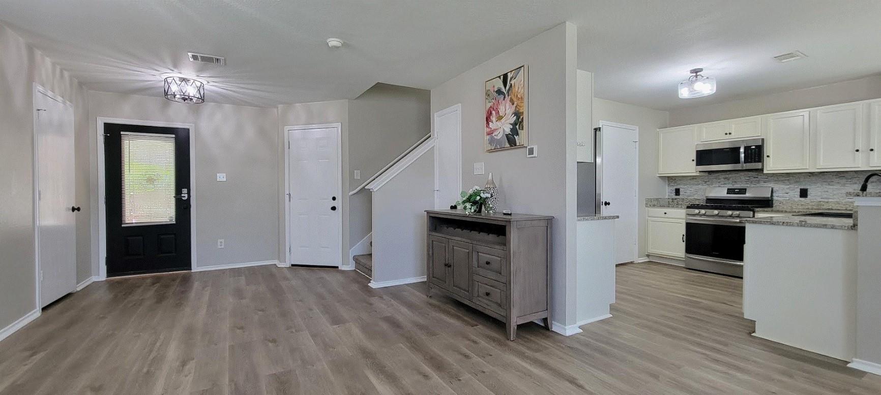 6908 Campina Crossing Del Valle TX 78617