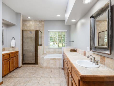 250 County Road 323 Bartlett TX 76511