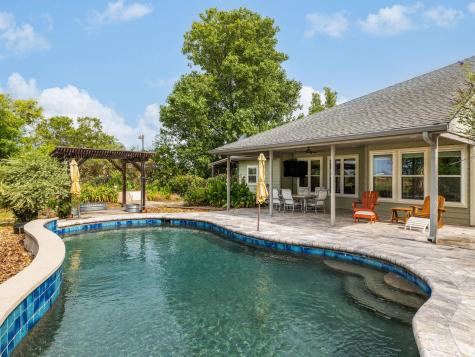 250 County Road 323 Bartlett TX 76511