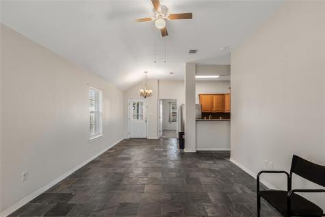 1002 Copperas Bend Caldwell TX 77836