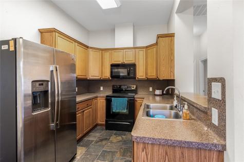1002 Copperas Bend Caldwell TX 77836