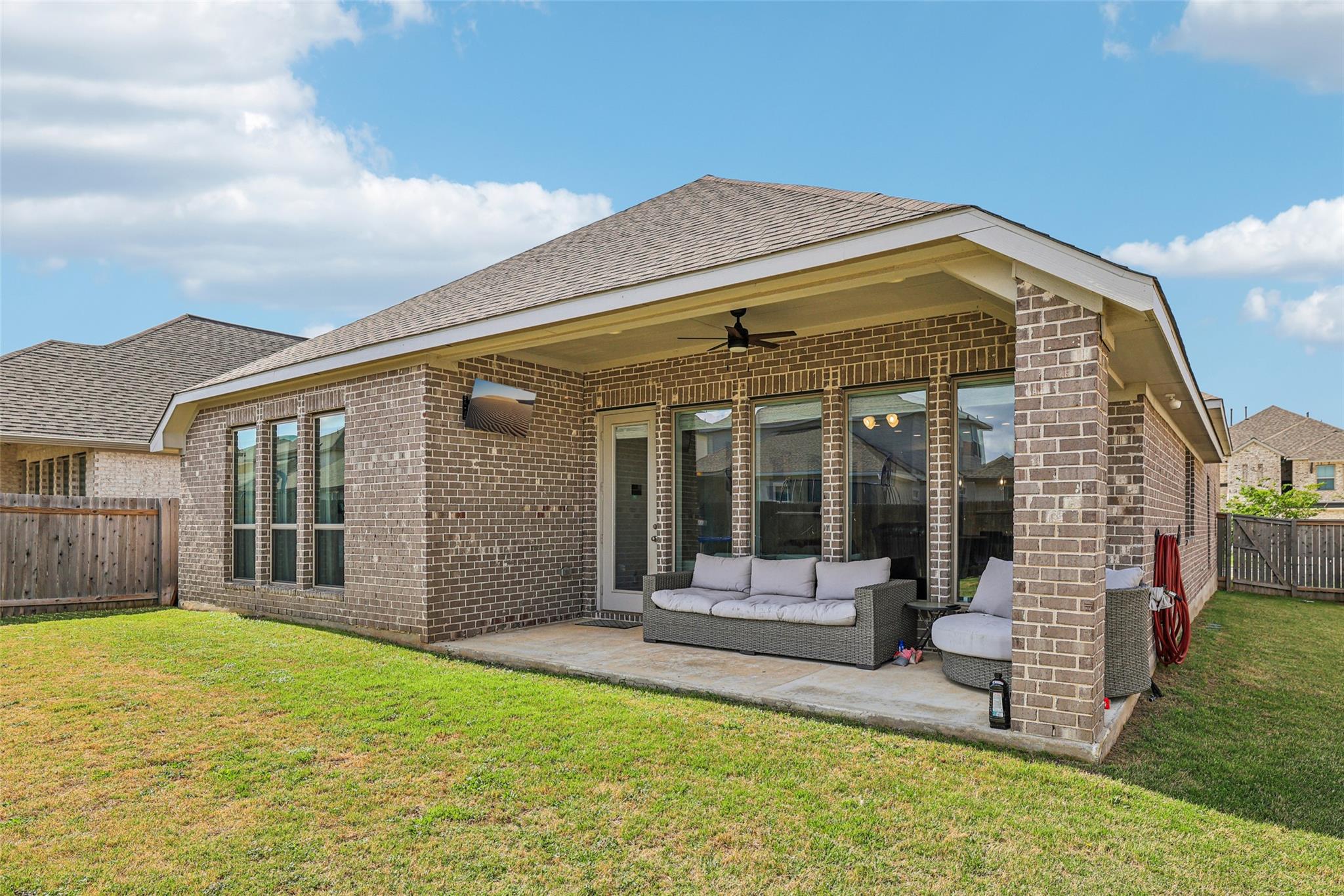 14521 Kira Lane Manor TX 78653